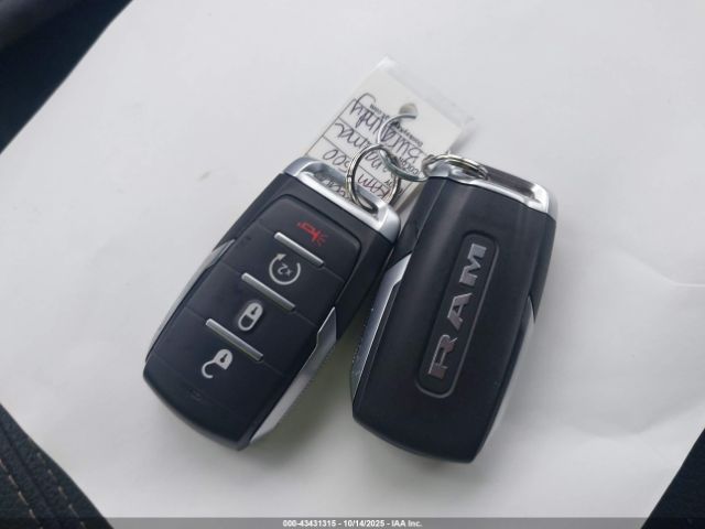 2024 RAM 1500 1C6SRFFT4RN137971 Photo 10