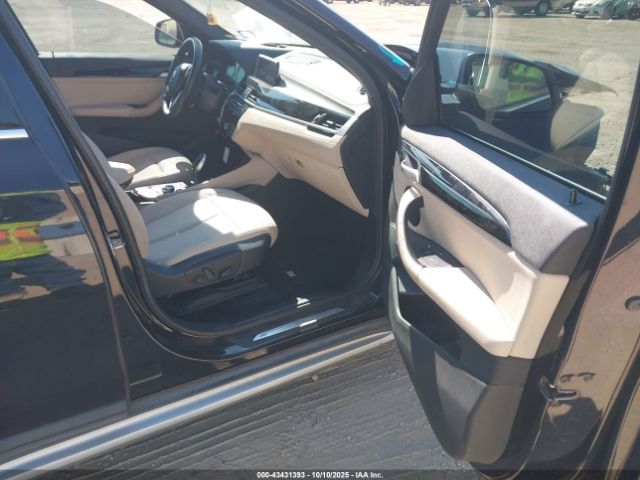 2020 BMW X1 WBXJG9C08L5P71820 Photo 4