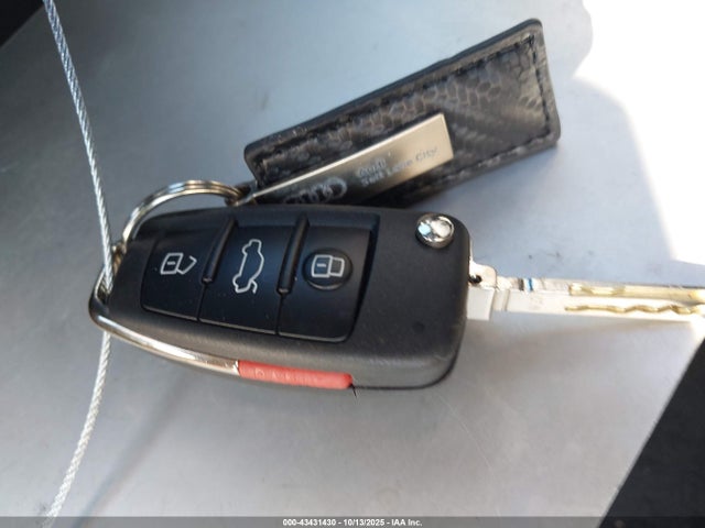 Продажа на аукционе авто 2025 Audi Q3 Premium 45 Tfsi S Line Quattro Tiptronic, vin: WA1DECF35S1072633, номер лота: 43431430