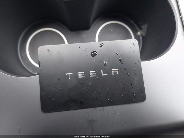 2021 TESLA MODEL 3 5YJ3E1ECXMF914237 Photo 10