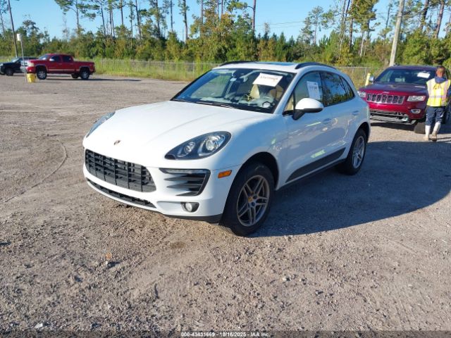 2017 PORSCHE MACAN WP1AA2A5XHLB03913 Photo 1