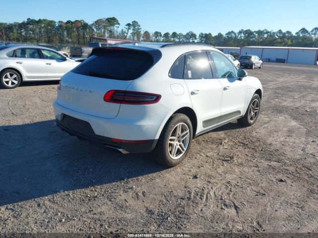 2017 PORSCHE MACAN WP1AA2A5XHLB03913 Photo 3