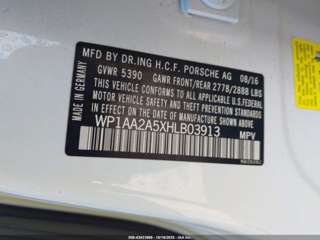 2017 PORSCHE MACAN WP1AA2A5XHLB03913 Photo 8