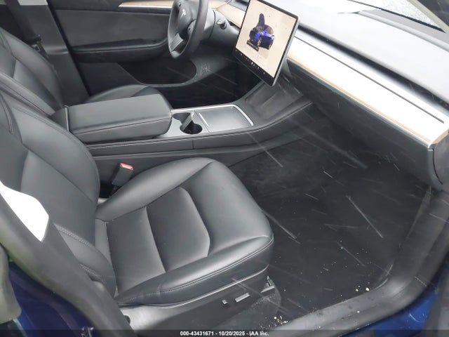 2022 TESLA MODEL Y 7SAYGDEE6NA017534 Photo 4