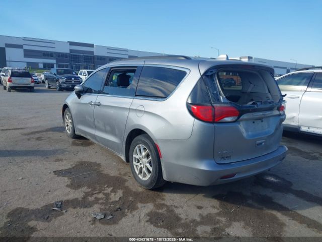 2020 CHRYSLER VOYAGER 2C4RC1DG7LR266203 Photo 2