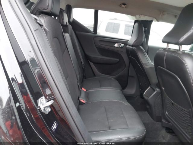 2020 VOLVO XC40 YV4162UKXL2184671 Photo 7