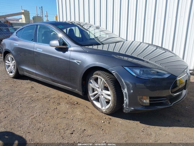 2014 TESLA MODEL S 5YJSA1H11EFP51321 Photo 0