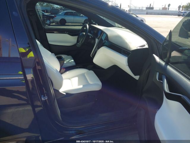 2020 TESLA MODEL X 5YJXCDE22LF303228 Photo 4