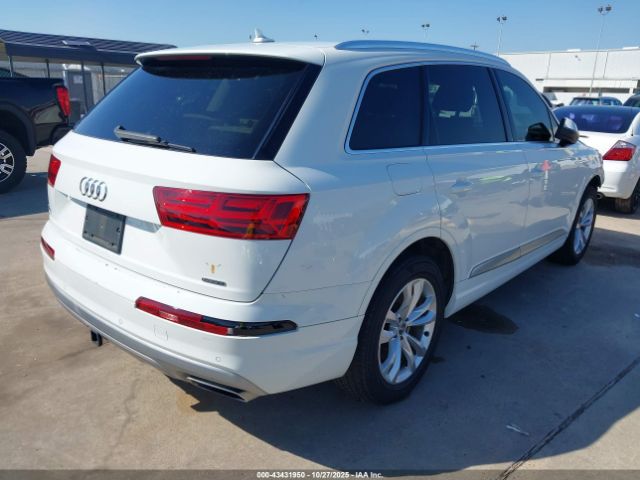 2017 AUDI Q7 WA1LHAF77HD049887 Photo 3