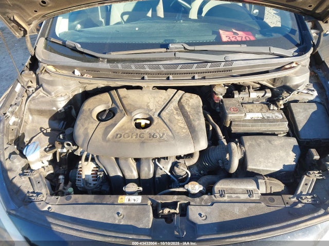 KNAFK4A6XG5438811 KIA mpi nu