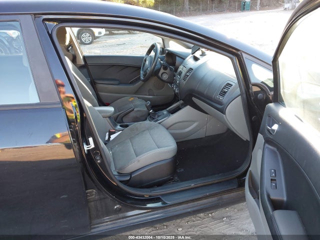 KNAFK4A6XG5438811 KIA mpi nu
