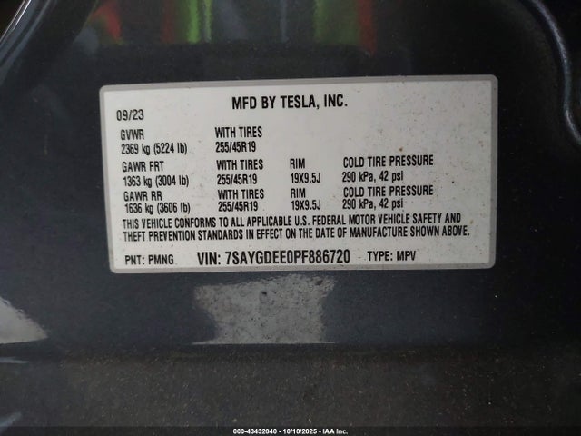 2023 TESLA MODEL Y 7SAYGDEE0PF886720 Photo 8
