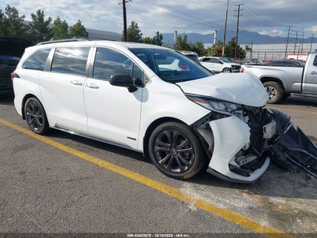 2021 TOYOTA SIENNA 5TDDRKEC0MS054133