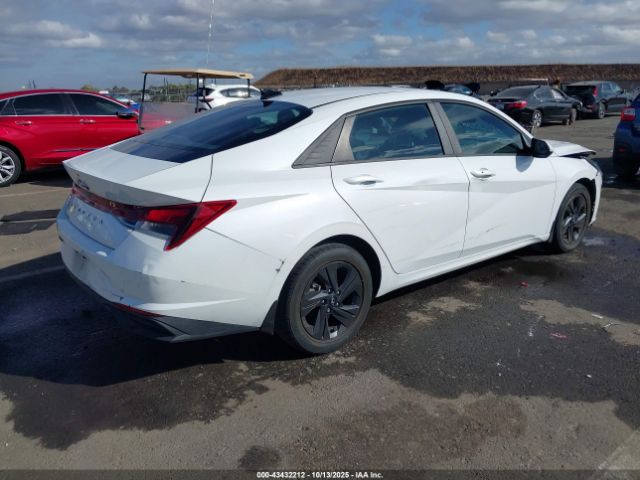 2021 HYUNDAI ELANTRA 5NPLS4AG3MH046909 Photo 3