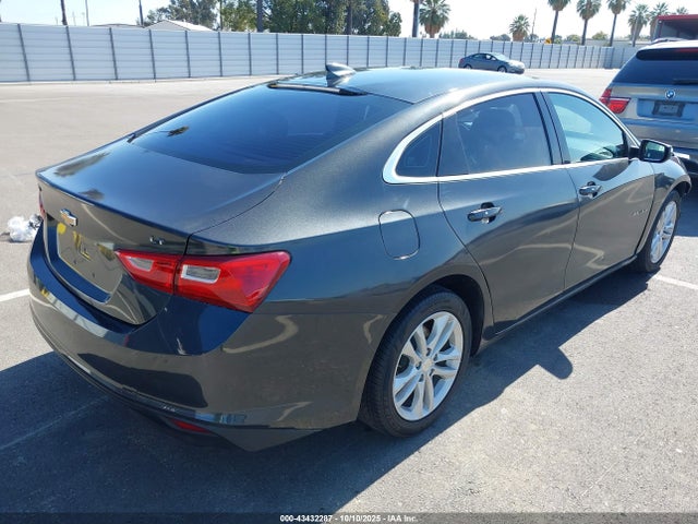 1G1ZE5ST0HF113056 Chevrolet MALIBU 1LT