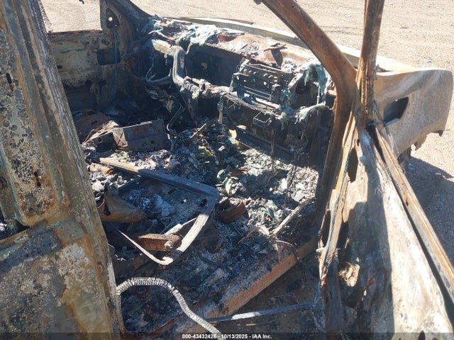 2009 CADILLAC ESCALADE ESV 1GYFK26289R257127 Photo 4