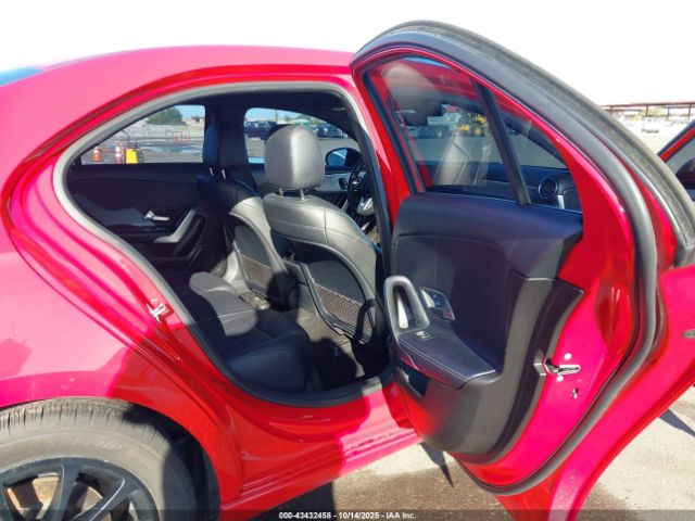 2020 MERCEDES-BENZ A 220 W1K3G4FB5LW043717 Photo 7