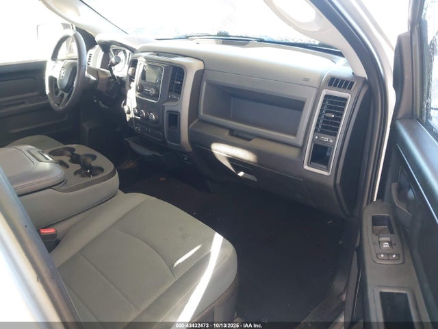 RAM 1500 2018 1C6RR7FT0JS252772 Image 5