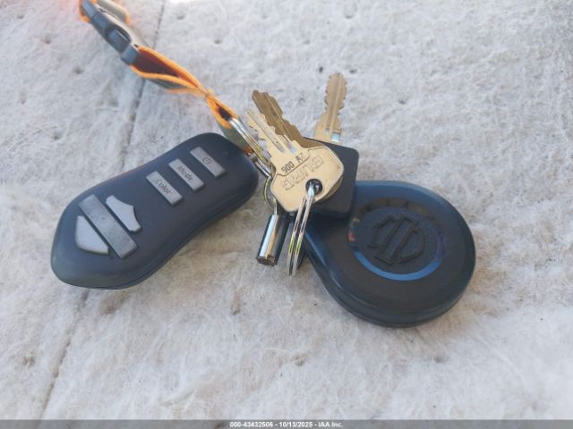 2014 HARLEY-DAVIDSON XL883 1HD4LE217EC439535 Photo 10