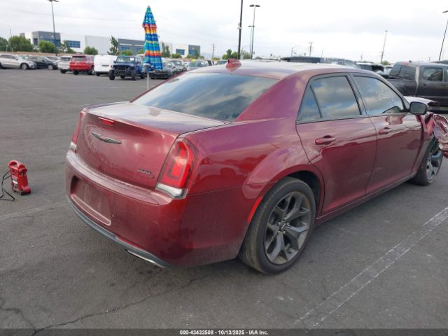 2021 CHRYSLER 300 2C3CCABG0MH541253 Photo 3
