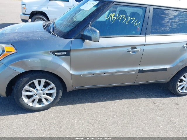 Продаж на аукціоні авто 2013 Kia Soul, vin: KNDJT2A58D7631352, номер лоту: 43432766