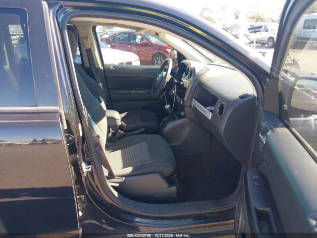 2016 JEEP COMPASS 1C4NJCBAXGD651763 Photo 4