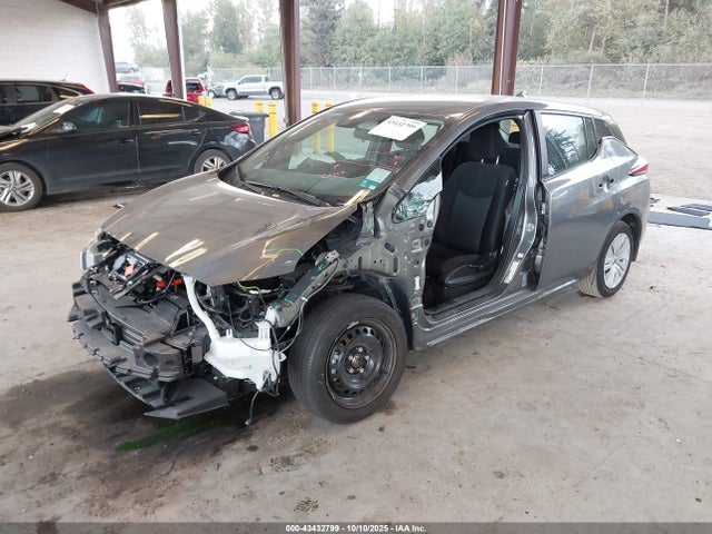 1N4AZ1BV2PC563302 Nissan Leaf S 40 Kwh