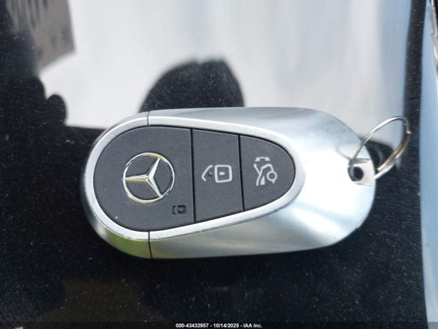 2023 MERCEDES-BENZ C 300 W1KAF4GB1PR131578 Photo 10