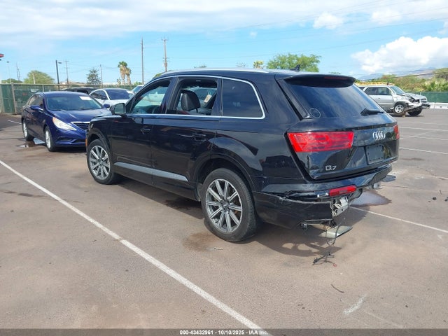 2019 AUDI Q7 WA1LABF76KD016932 Photo 2