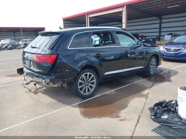 2019 AUDI Q7 WA1LABF76KD016932 Photo 3