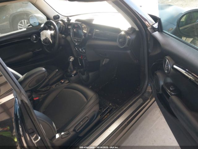 2019 MINI HARDTOP WMWXP5C50K2H95671 Photo 4