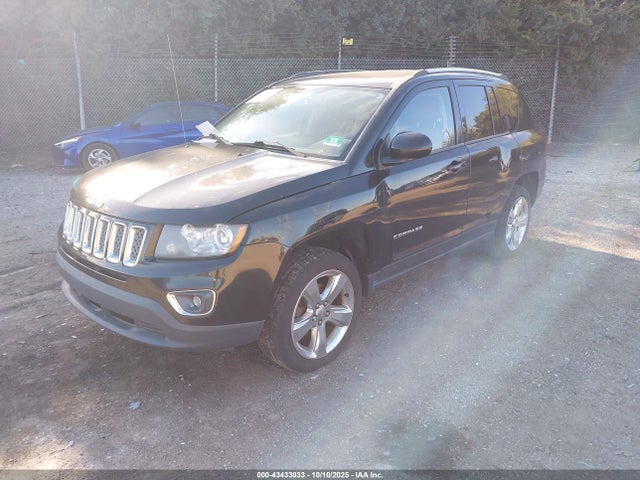 Jeep 2014 2014 1C4NJDCB9ED506773 Image 2