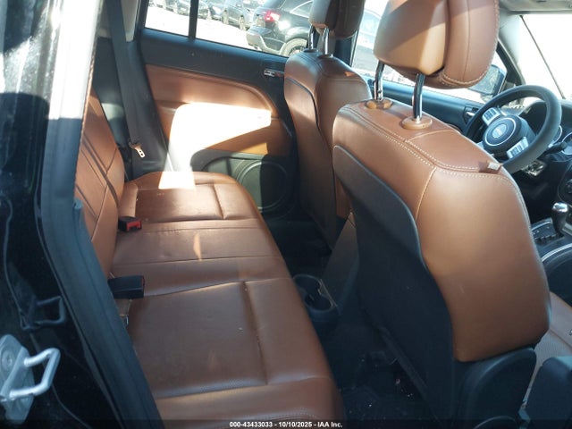 Jeep 2014 2014 1C4NJDCB9ED506773 Image 8
