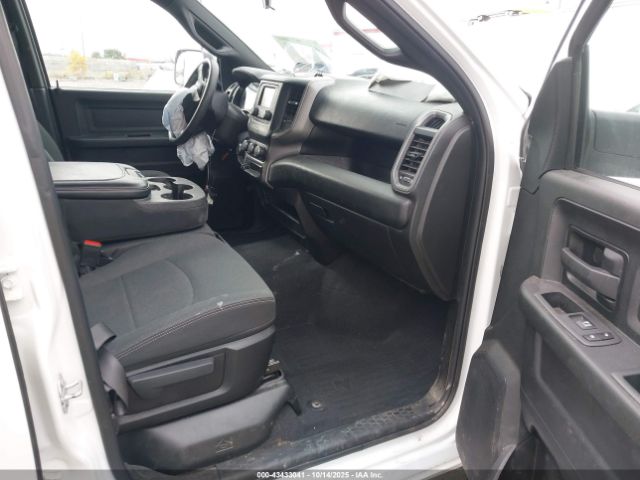 2022 RAM 2500 3C6UR5HJ0NG165929 Photo 4