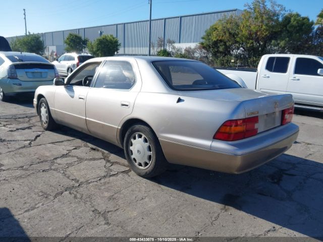 1995 LEXUS LS JT8UF22EXS0007513 Photo 2