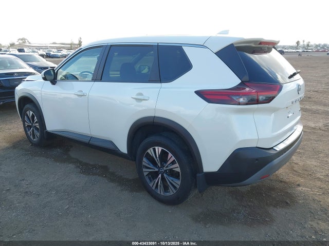 JN8BT3BA0PW004133 Nissan Rogue Sv Fwd