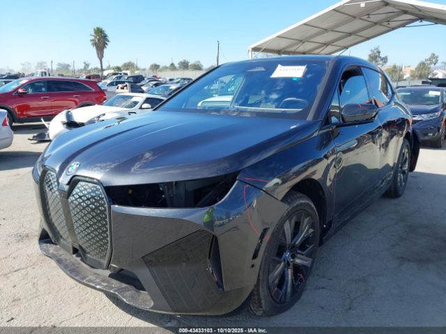 2025 BMW IX WB523CF00SCS58721 Photo 1