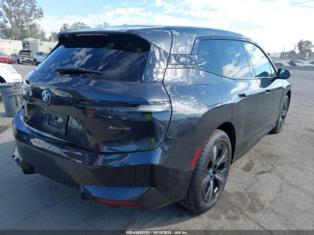 2025 BMW IX WB523CF00SCS58721 Photo 3