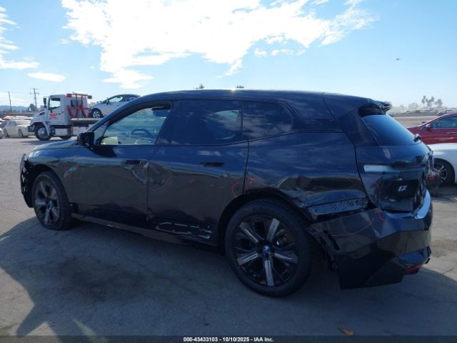 2025 BMW IX WB523CF00SCS58721 Photo 5