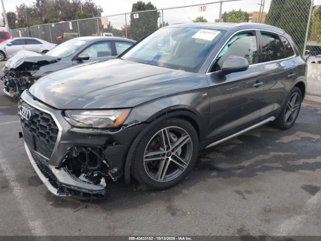2024 AUDI Q5 WA1E2AFYXR2101299 Photo 1