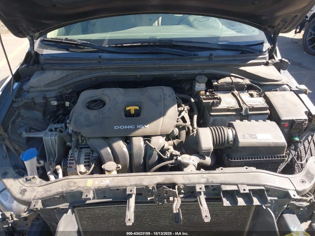 KMHD84LF6HU182787 Hyundai ELANTRA SE
