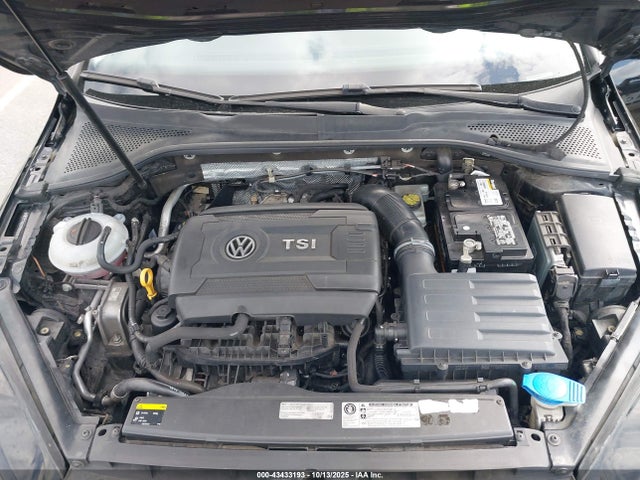 Volkswagen 2015 2015 3VW217AU2FM020012 Image 10