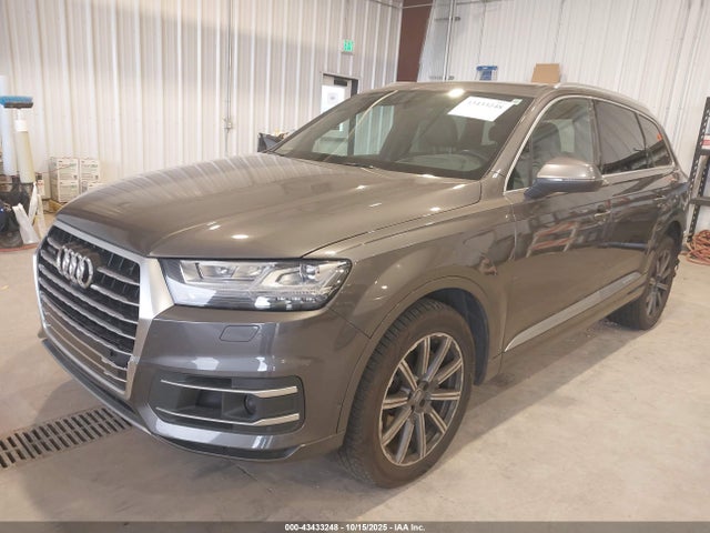 2019 AUDI Q7 WA1VAAF72KD011326 Photo 1