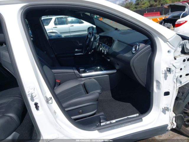 2023 MERCEDES-BENZ GLA 250 W1N4N4GB4PJ428443 Photo 4