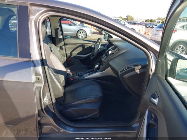 Ford Focus 2014 1FADP3K24EL463834 Image 5