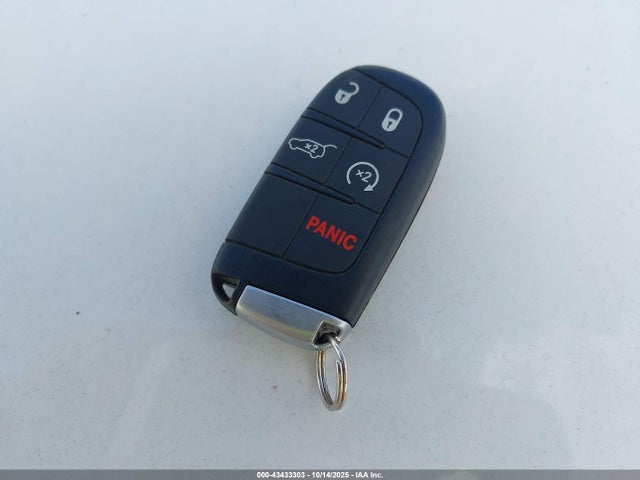 2019 JEEP GRAND CHEROKEE 1C4RJFBG8KC845746 Photo 10