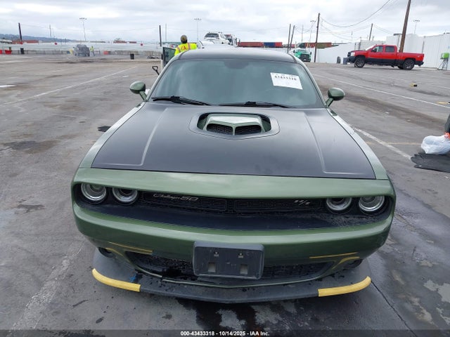 2C3CDZBT4LH201868 Dodge Challenger R/t 50th Anniversary