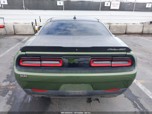 2C3CDZBT4LH201868 Dodge Challenger R/t 50th Anniversary