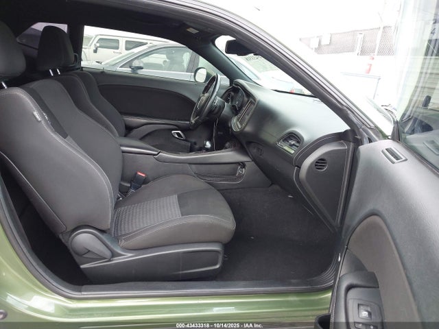 2C3CDZBT4LH201868 Dodge Challenger R/t 50th Anniversary