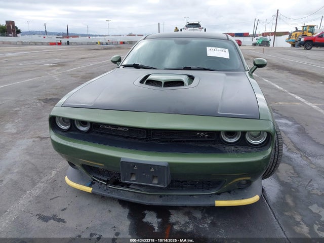 2C3CDZBT4LH201868 Dodge Challenger R/t 50th Anniversary